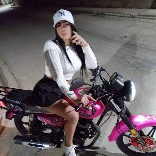 Murió mujer al caer de una moto en Los Guayos - acn