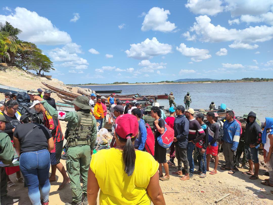 Desalojadas mas de 750 personas de la mina Bulla Loca - noticiacn