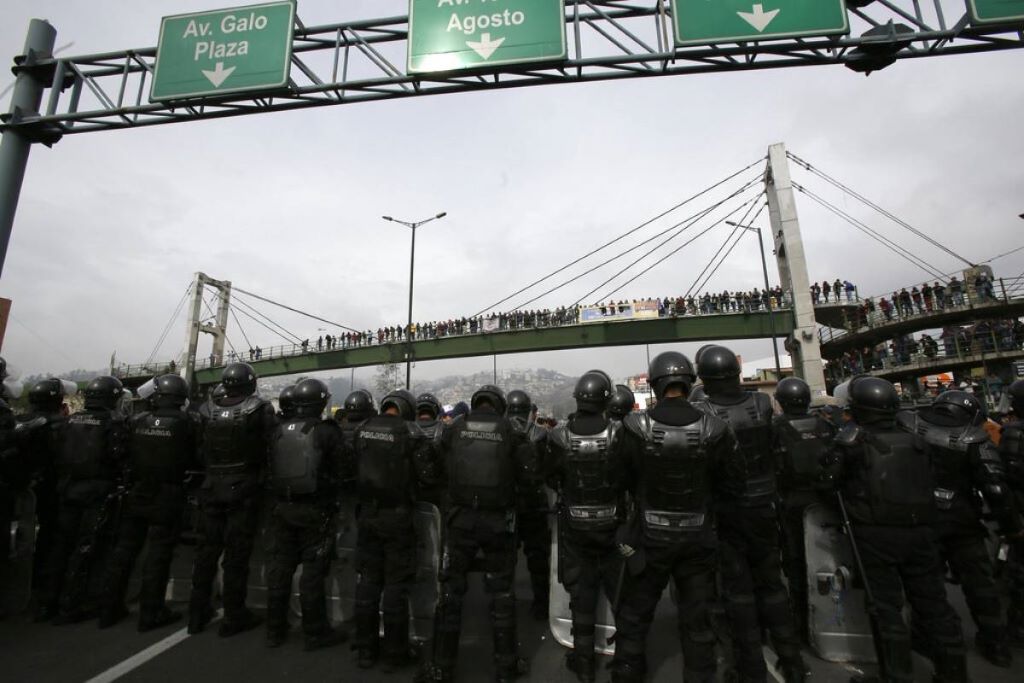 Más de 5.800 detenidos en Ecuador en 27 días de conflicto armado - noticiacn
