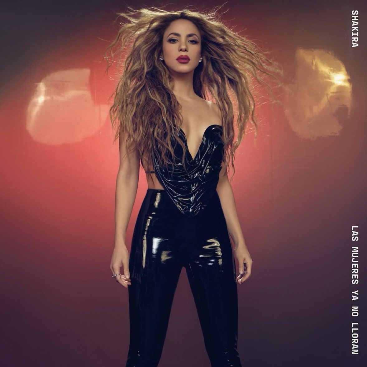 Shakira anuncia su nuevo álbum - noticiacn