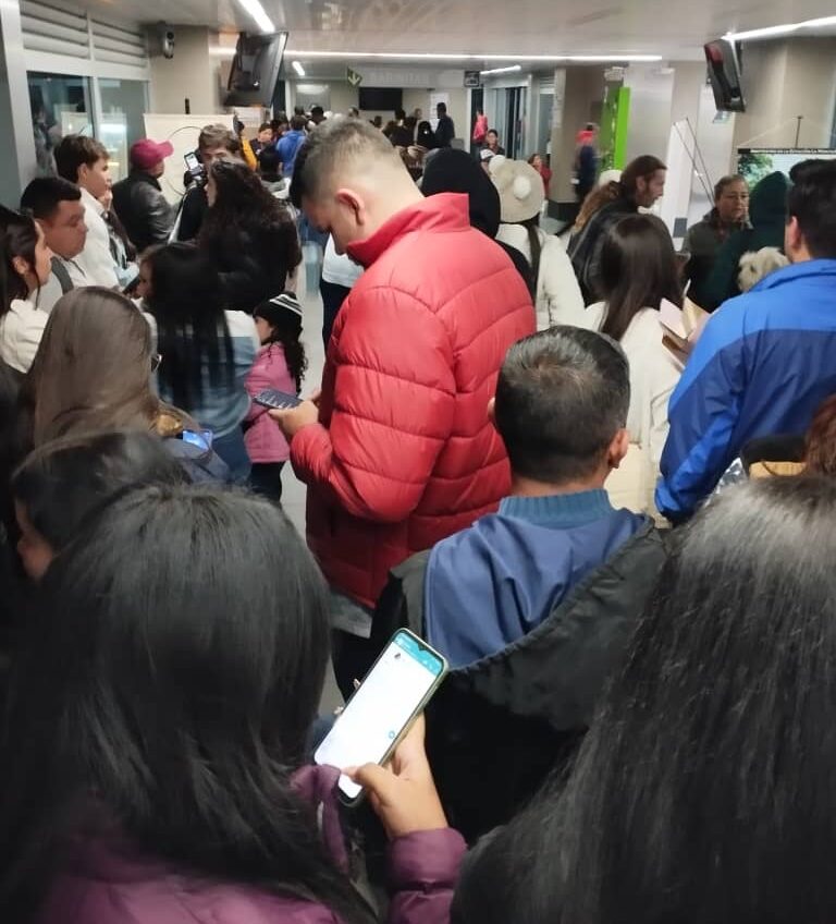 Teleférico de Mérida falla y deja a más de 500 personas varadas - noticiacn