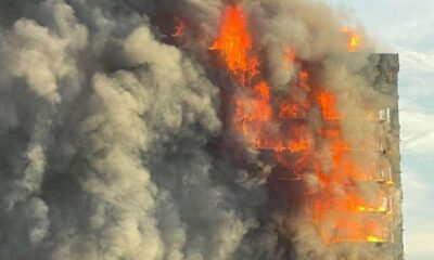 Voraz incendio en un edificio de 14 pisos en Valencia, España-acn