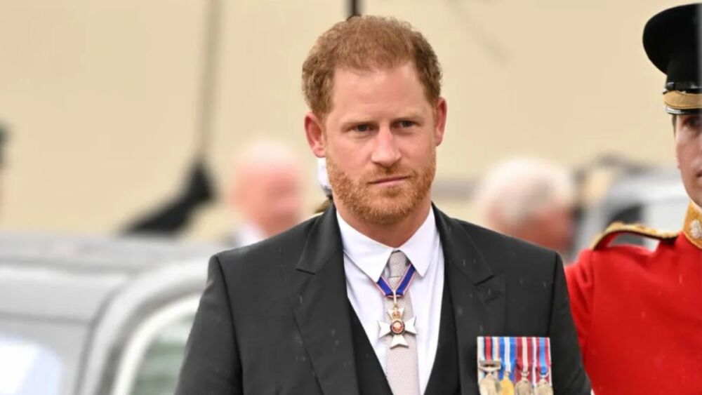 Príncipe Harry no podrá en la monarquía