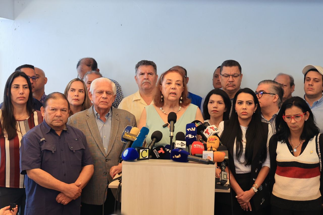 Corina Yoris CNE impide inscribirse - Agencia Carabobeña de Noticia - Agencia ACN - Noticias política