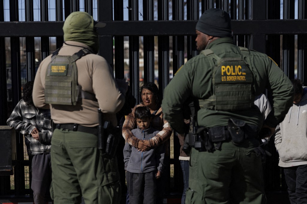 Ley de Texas de expulsar migrantes - Agencia Carabobeña de Noticia - Agencia ACN - Noticias internacional