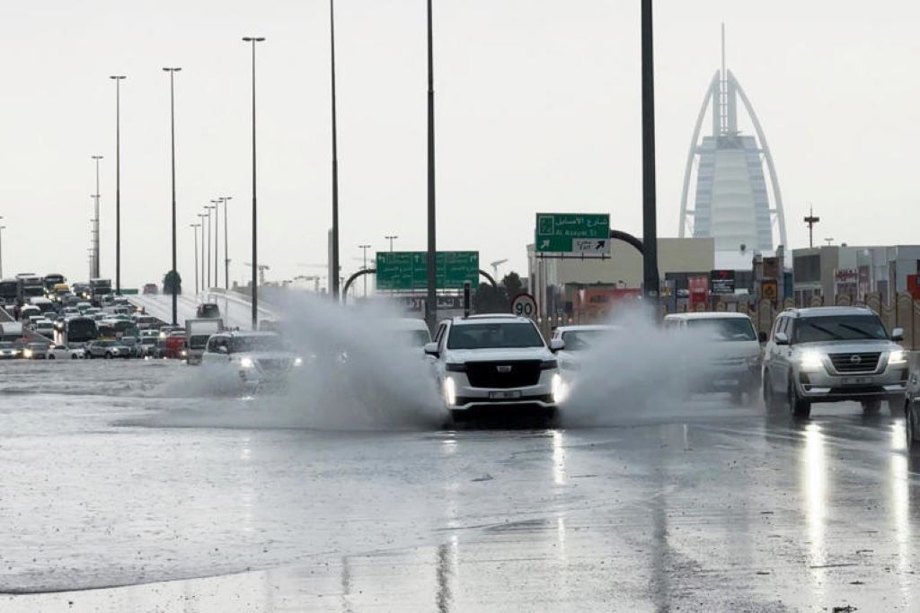 Inundaciones en Qatar - Agencia Carabobeña de Noticias