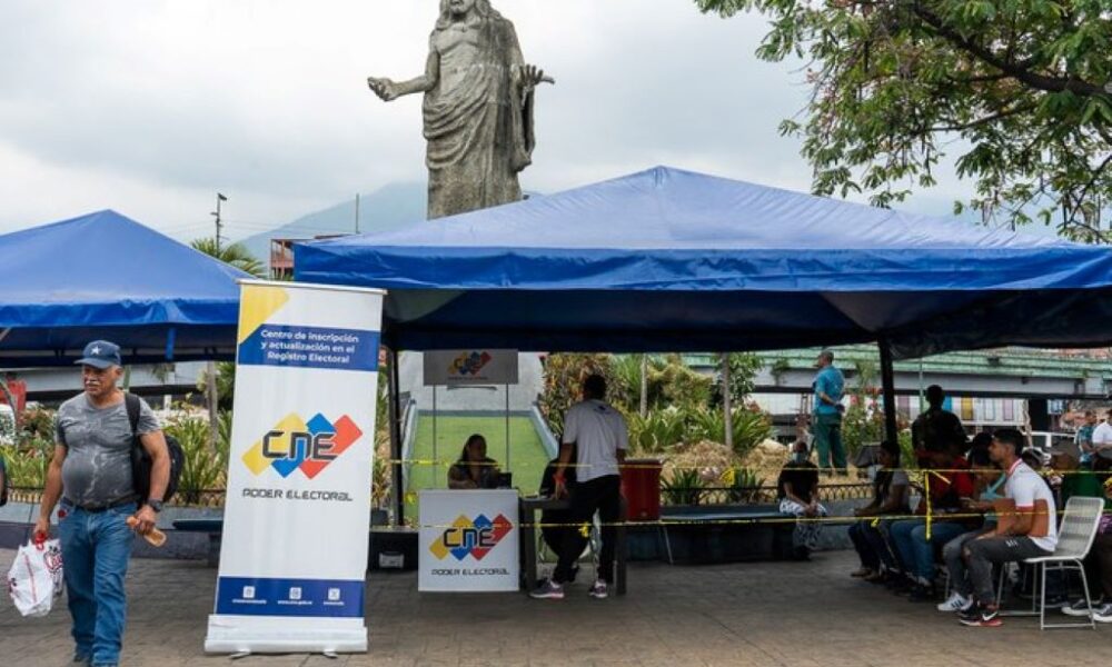Exigen extender registro electoral por 15 días - Agencia Carabobeña de Noticias