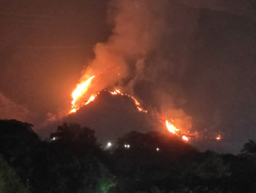 nuevo incendio forestal El Ávila este miércoles 10 abril - Waraira Repano- Agencia Carabobeña de Noticias - Agencia ACN- Noticias Carabobo