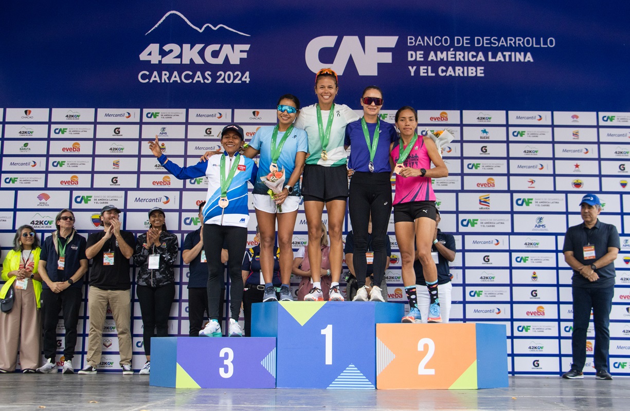 CAF medalla maratón 2025