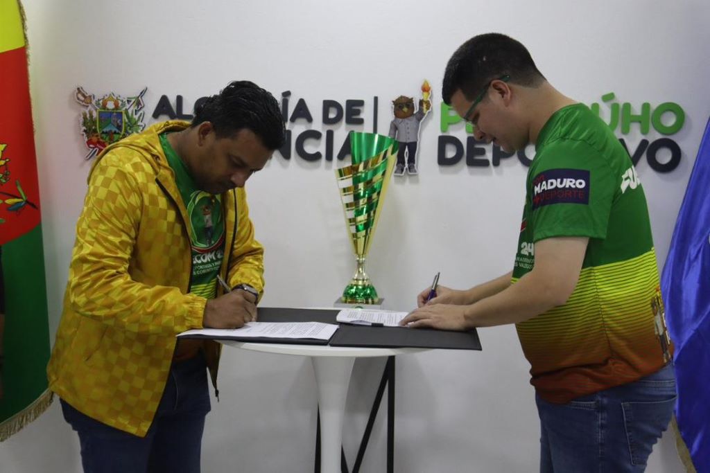 Fuenmayor firmó convenio con la Universidad Deportiva del Sur - Agencia Carabobeña de Noticias
