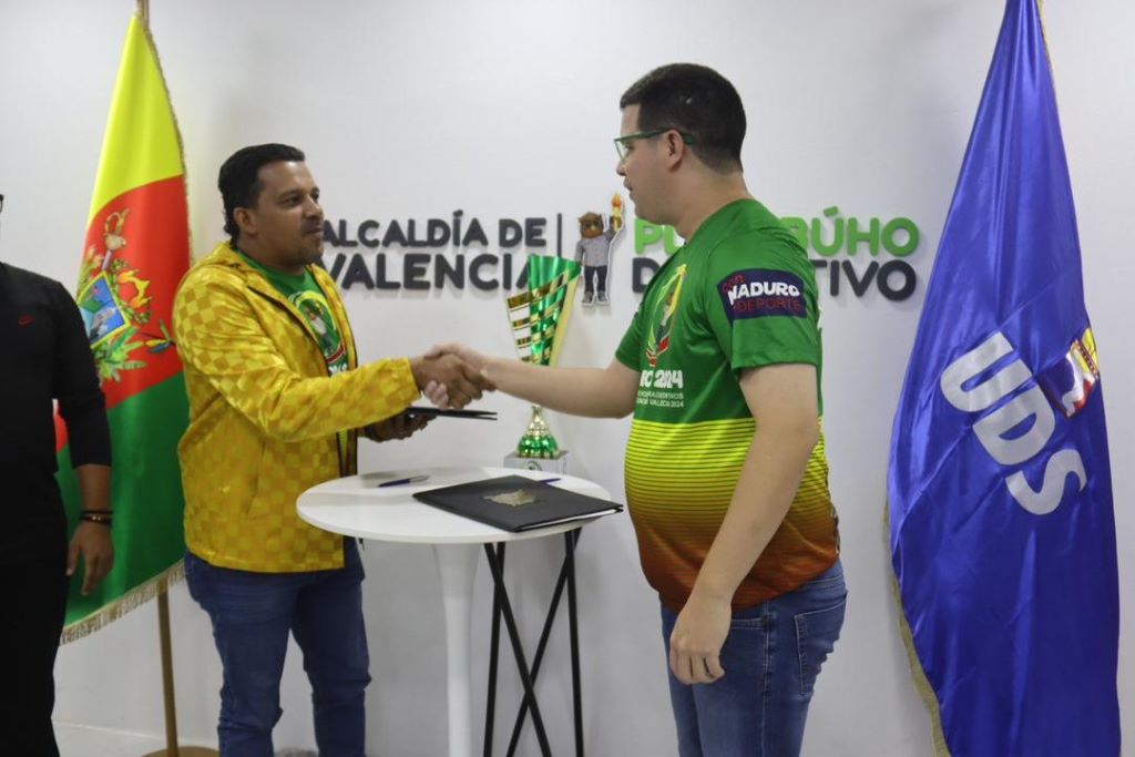 Fuenmayor firmó convenio con la Universidad Deportiva del Sur - Agencia Carabobeña de Noticias