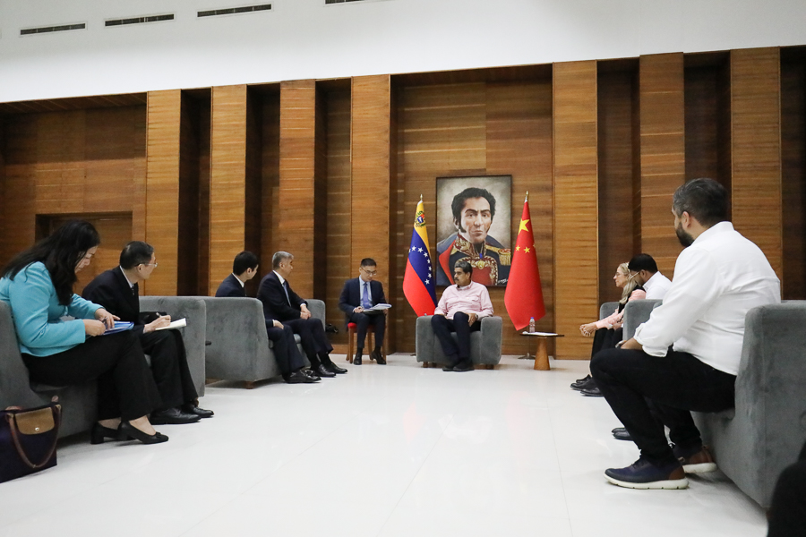 Maduro se reunió con miembros del Partido Comunista China -Agencia Carabobeña de Noticias - Agencia ACN- Noticias Carabobo