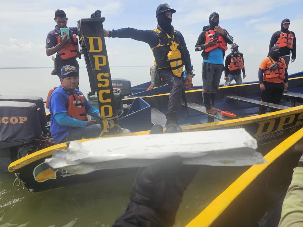 recuperan cuerpos de aeronave siniestrada en Maracaibo -Agencia Carabobeña de Noticias - Agencia ACN- Noticias Carabobo