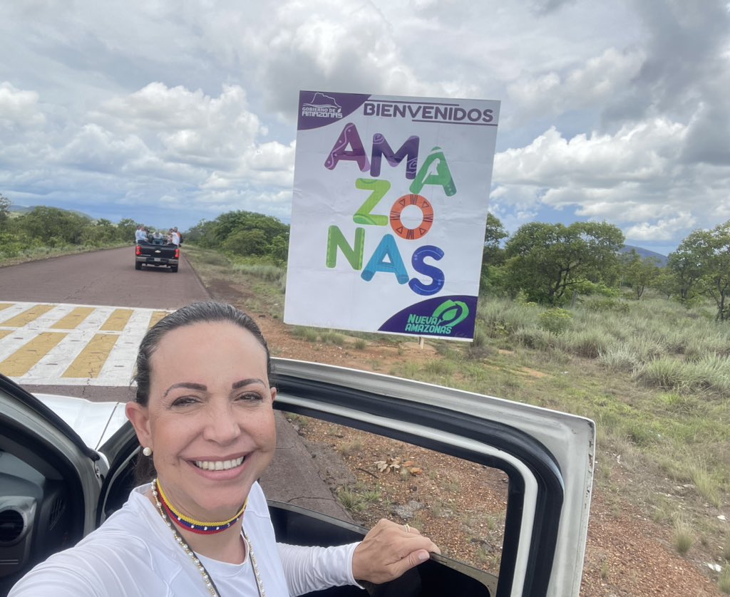 Maria Corina llegó a Amazonas tras cruzar el Orinoco en curiara -Agencia Carabobeña de Noticias - Agencia ACN- Noticias Carabobo