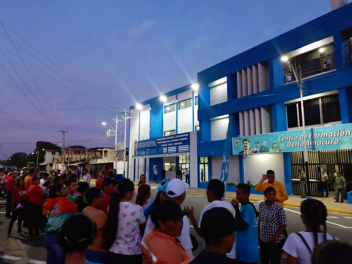 Maduro entrega nueva sede para la Unefa y la Unes en -Agencia Carabobeña de Noticias – ACN – Noticias internacionales