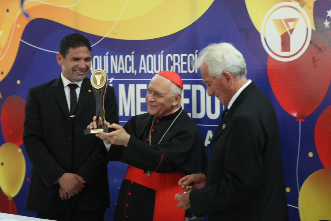 Cardenal Diego Padrón es galardonado con el premio Ciudadano Ejemplar por el • -Agencia Carabobeña de Noticias – ACN – Carabobo