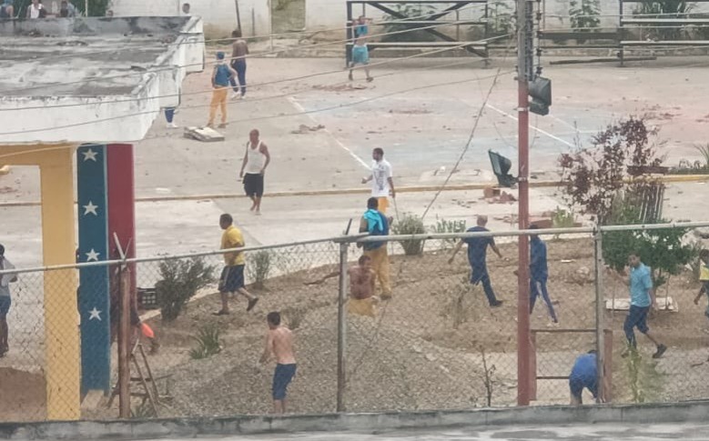Un muerto y nueve heridos dejó un motín en la cárcel de Yare -Agencia Carabobeña de Noticias – ACN – Sucesos