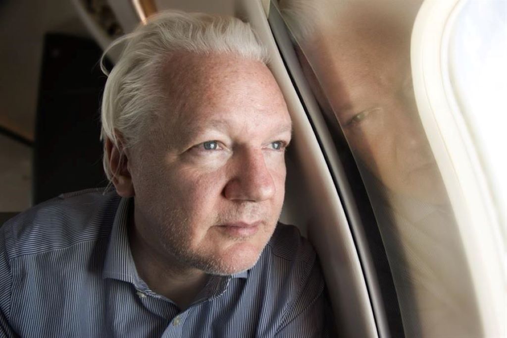 Assange en libertad - Agencia Carabobeña de Noticias