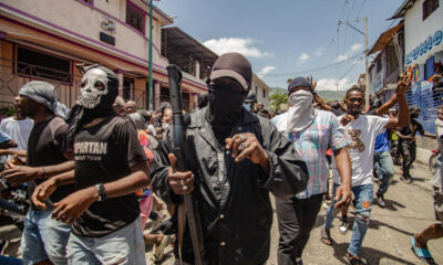 Cientos de haitianos protestan por el asesinato de tres policías -Agencia Carabobeña de Noticias – ACN – Noticias internacionales