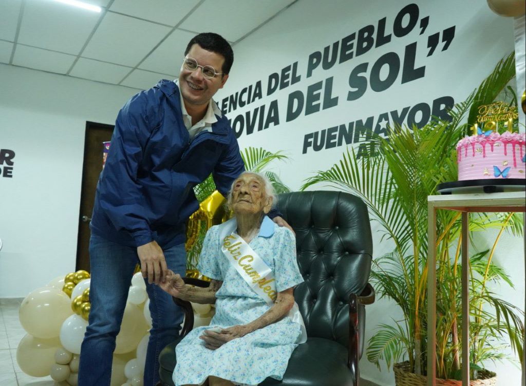 Cumpleaños 121 de Martina Pernalete - Agencia Carabobeña de Noticias
