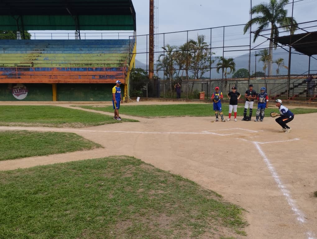 Un Showcase o Try out de béisbol- Agencia Carabobeña de Noticias - Agencia ACN - Noticias Deportes