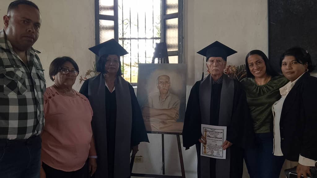 Cronista de Bejuma recibió Doctorado Honoris Causa- Agencia Carabobeña de Noticias - Agencia ACN - Noticias Carabobo