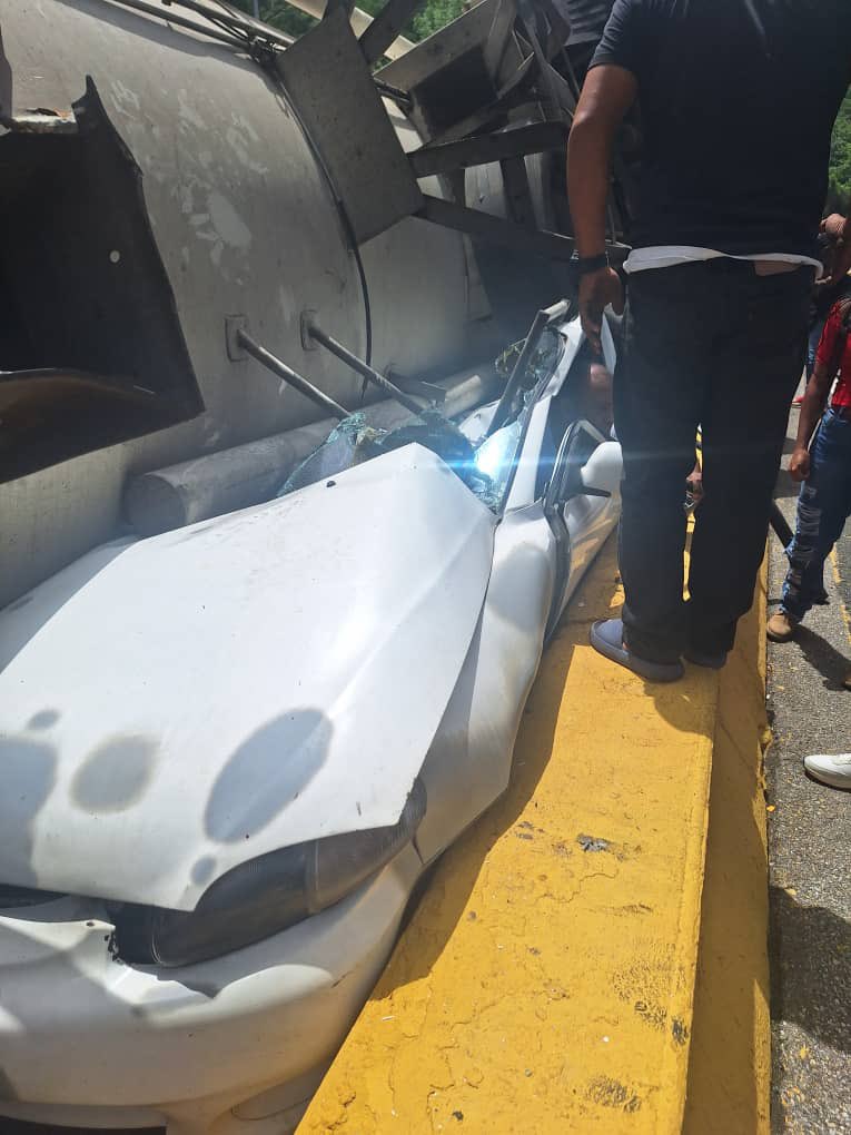 volcamiento de gandola gas en ARC - Agencia Carabobeña de Noticias - Agencia ACN- Noticias Carabobo