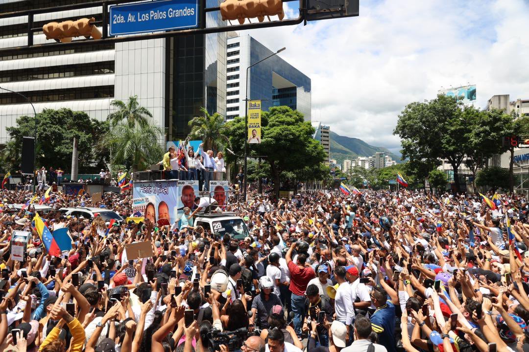 María Corina Edmundo en Caracas - Agencia Carabobeña de Noticias - Agencia ACN- Noticias Carabobo