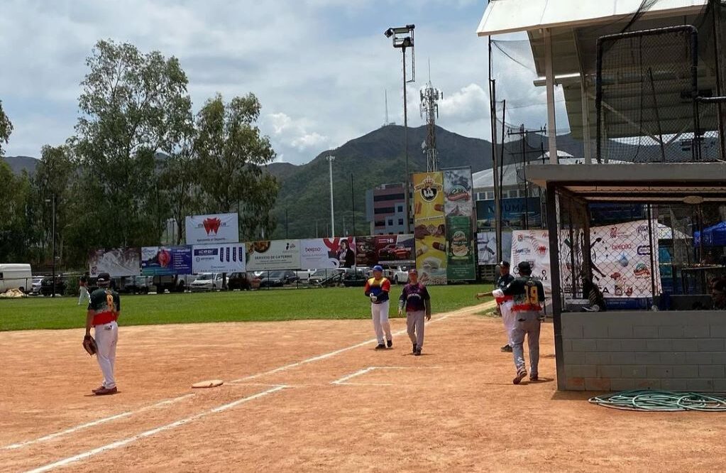Round Robin de Softbol de Asocenca - Agencia Carabobeña de Noticias