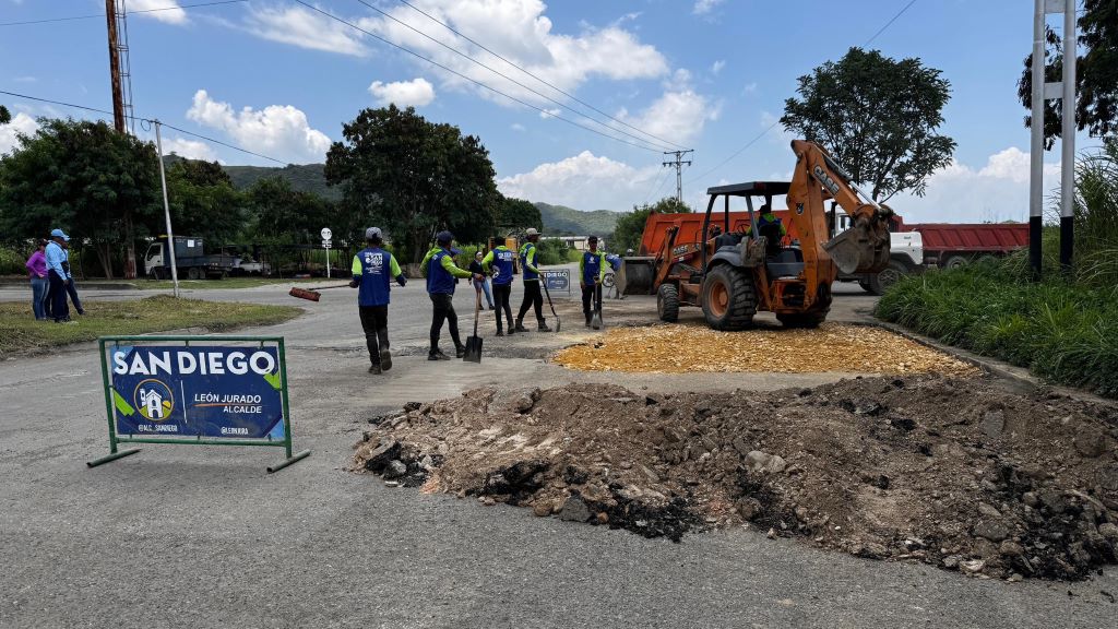 Alcaldía de San Diego inicia reparación de la avenida Arterial II - Agencia Carabobeña de Noticias