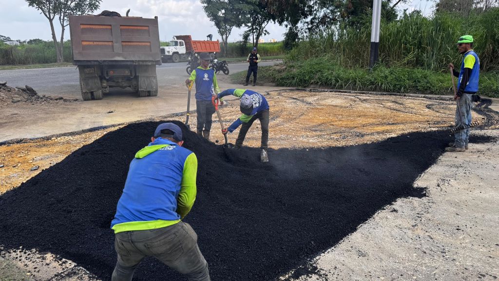 Alcaldía de San Diego inicia reparación de la avenida Arterial II - Agencia Carabobeña de Noticias
