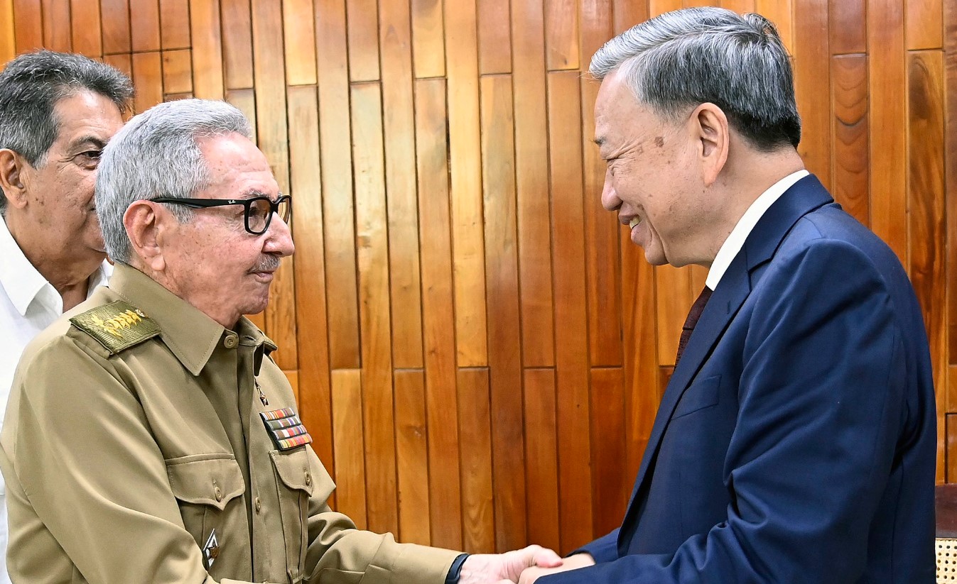Raúl Castro reapareció en medio de rumores - Agencia Carabobeña de Noticia - Agencia ACN - Noticias internacional