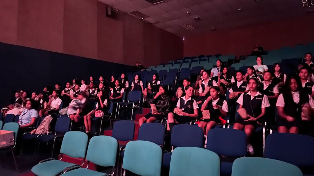 Primer Cine Foro Infantil - Agencia Carabobeña de Noticias