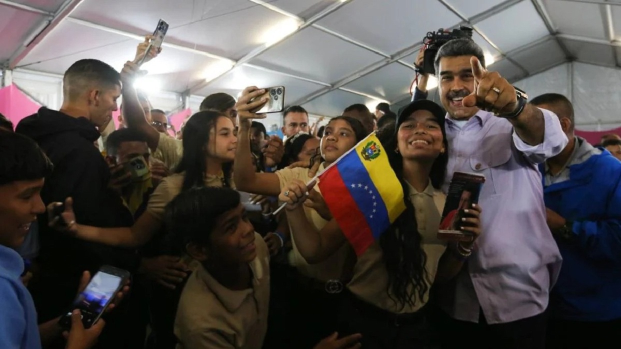 Maduro anunció tres líneas a seguir para abordar los "retos" de RR.SS.-Agencia Carabobeña de Noticias – ACN – Nacionales