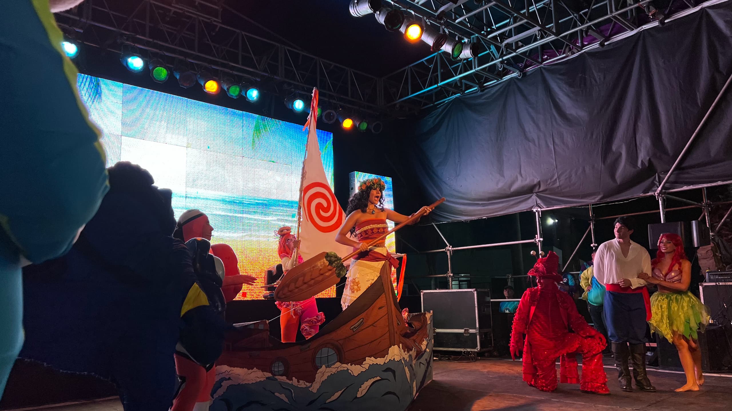 presentación de "En la tierra y en el mar" San Diego