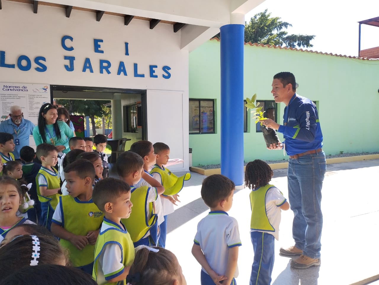 Fumcosandi dictó charla sobre medio ambiente a niños