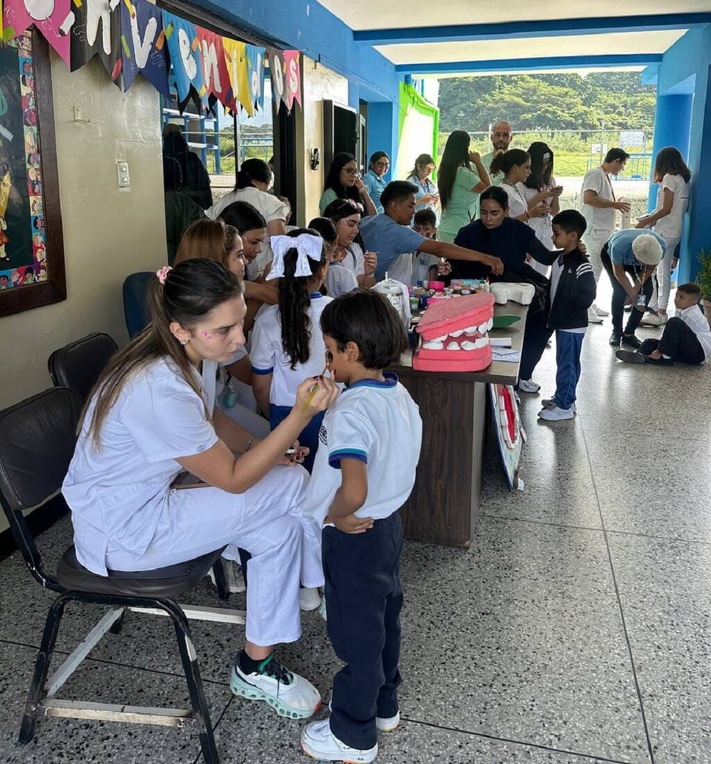 UJAP celebra XIX aniversario de Escuela de Odontología - Agencia Carabobeña de Noticias