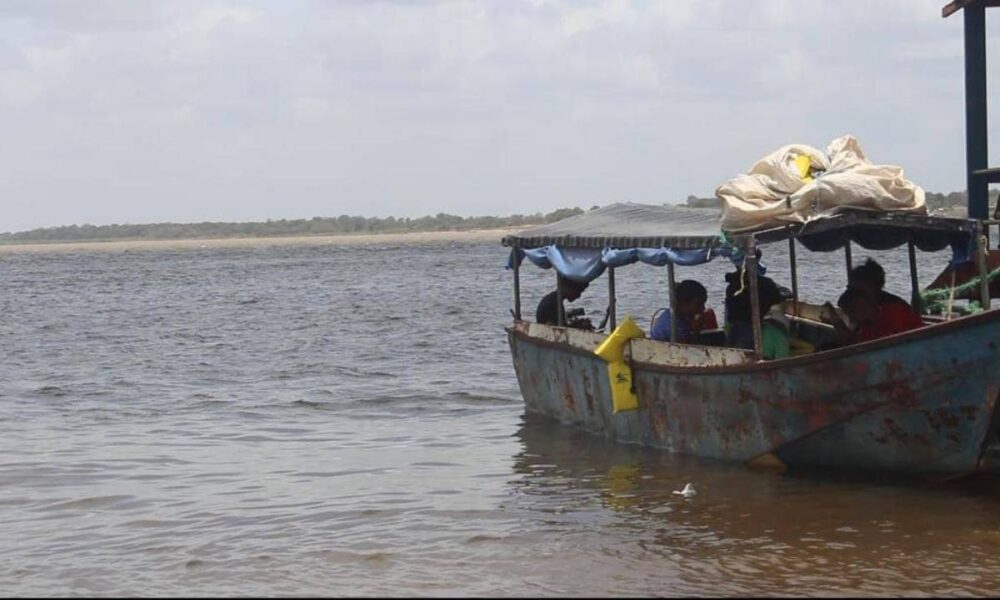 Naufragio en el Orinoco dejó una niña fallecida y un menor desaparecido