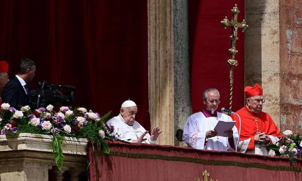 Papa Francisco reapareció públicamente en celebración de Domingo de Resurrección