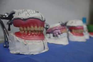Alcaldía de Puerto Cabello prótesis dentales