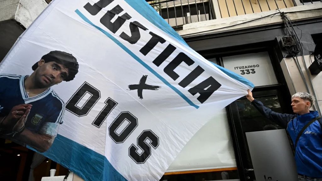 Anulan juicio de Maradona - Agencia Carabobeña de Noticias