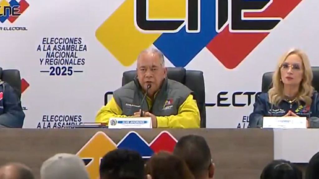 CNE extendió una hora más - Agencia Carabobeña de Noticias