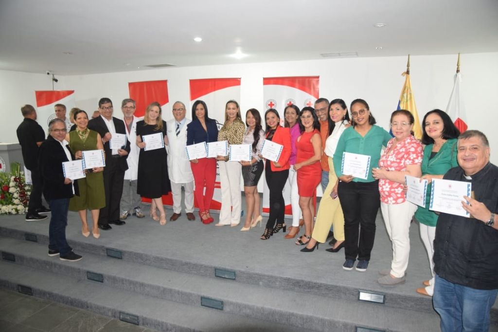 Celebrado en Valencia 162 aniversario de Cruz Roja - Agencia Carabobeña de Noticias