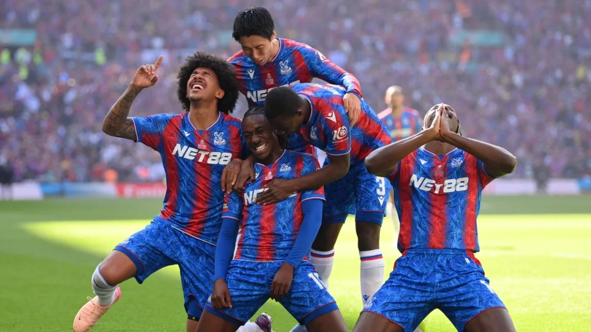 Gol de Crystal Palace