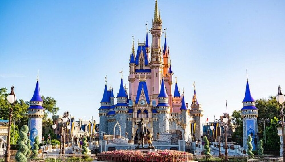 Disney suspende a empleados venezolanos - Agencia Carabobeña de Noticias