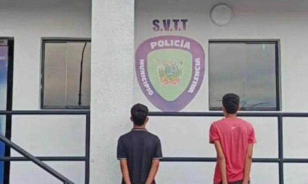 Dos hombres y un adolescente detenidos por robo - Agencia Carabobeña de Noticias