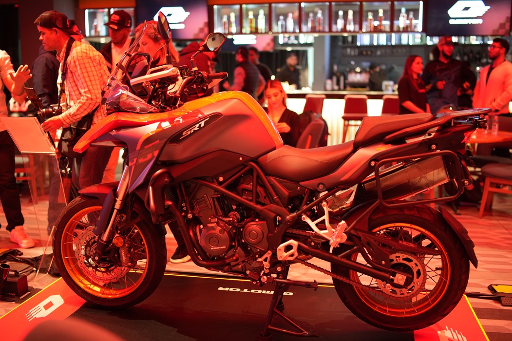 EK SRK 400