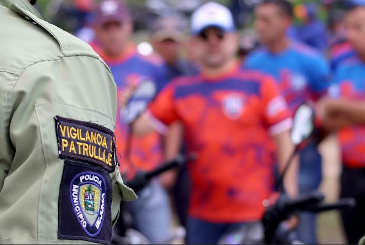 Gobernación entregó dotación a Policía de bejuma