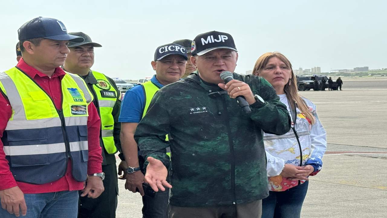 nuevo vuelo 183 migrantes venezolanos - Agencia Carabobeña de Noticias - acn