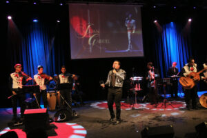 Juan Gabriel Centro Cultural Chacao